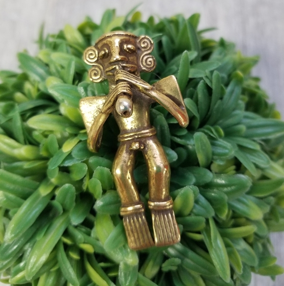 Vtg. Aztec Flute Playing Figural (Fertility)Brooch - Picture 2 of 7